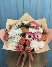 Букет цветов из:  Розы, Герберы и Хризантемы в Ольгино