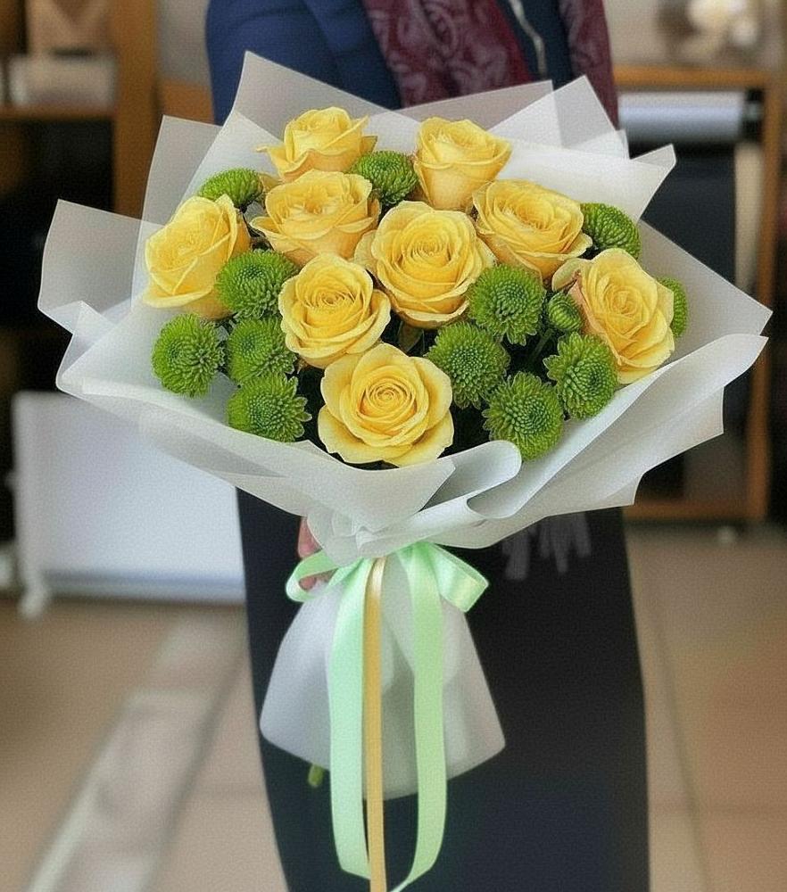 Букет цветов из: Хризантемы и Розы в Ольгино