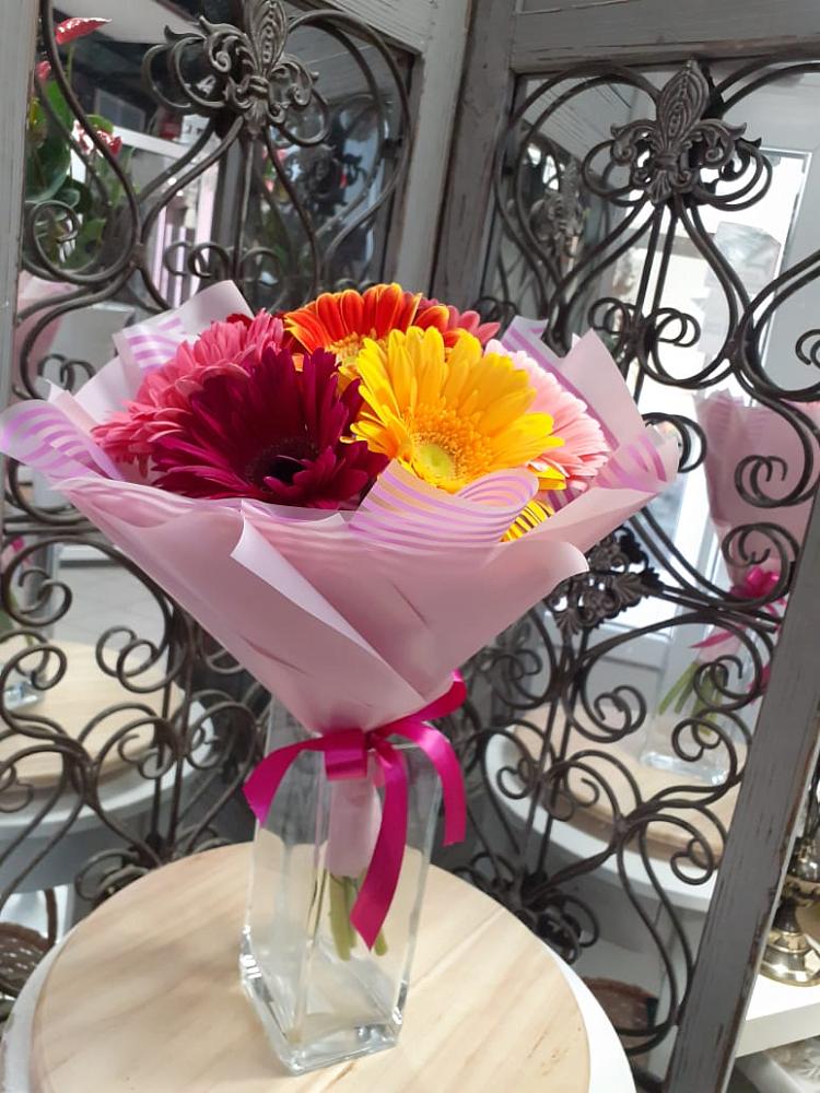 Букет цветов из: Герберы в Ольгино