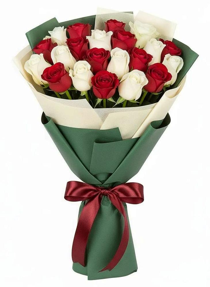 Букет Микс из красных и белых роз в Ольгино