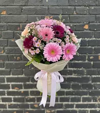 Букет цветов из:  Герберы и Хризантемы в Ольгино