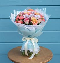 Букет цветов из:  Хризантемы и Розы в Ольгино