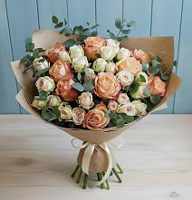 Букет цветов из:  Альстромерии и Розы в Ольгино